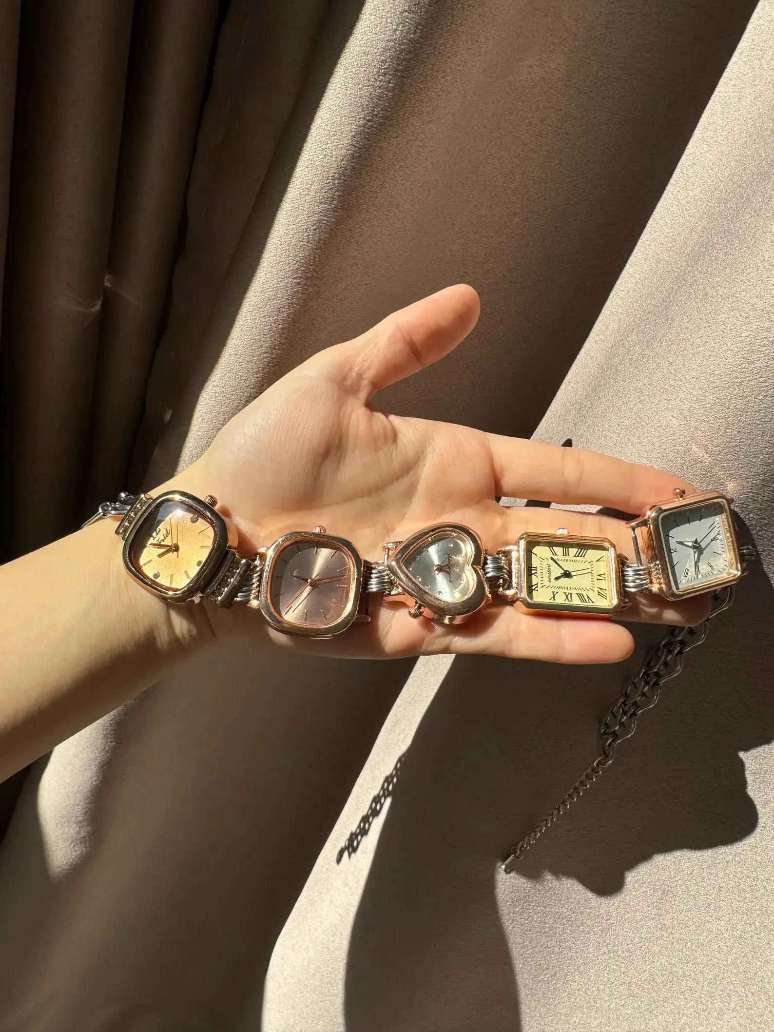 Vintage Style Gothic Punk Watch Choker stylish watch choker necklace